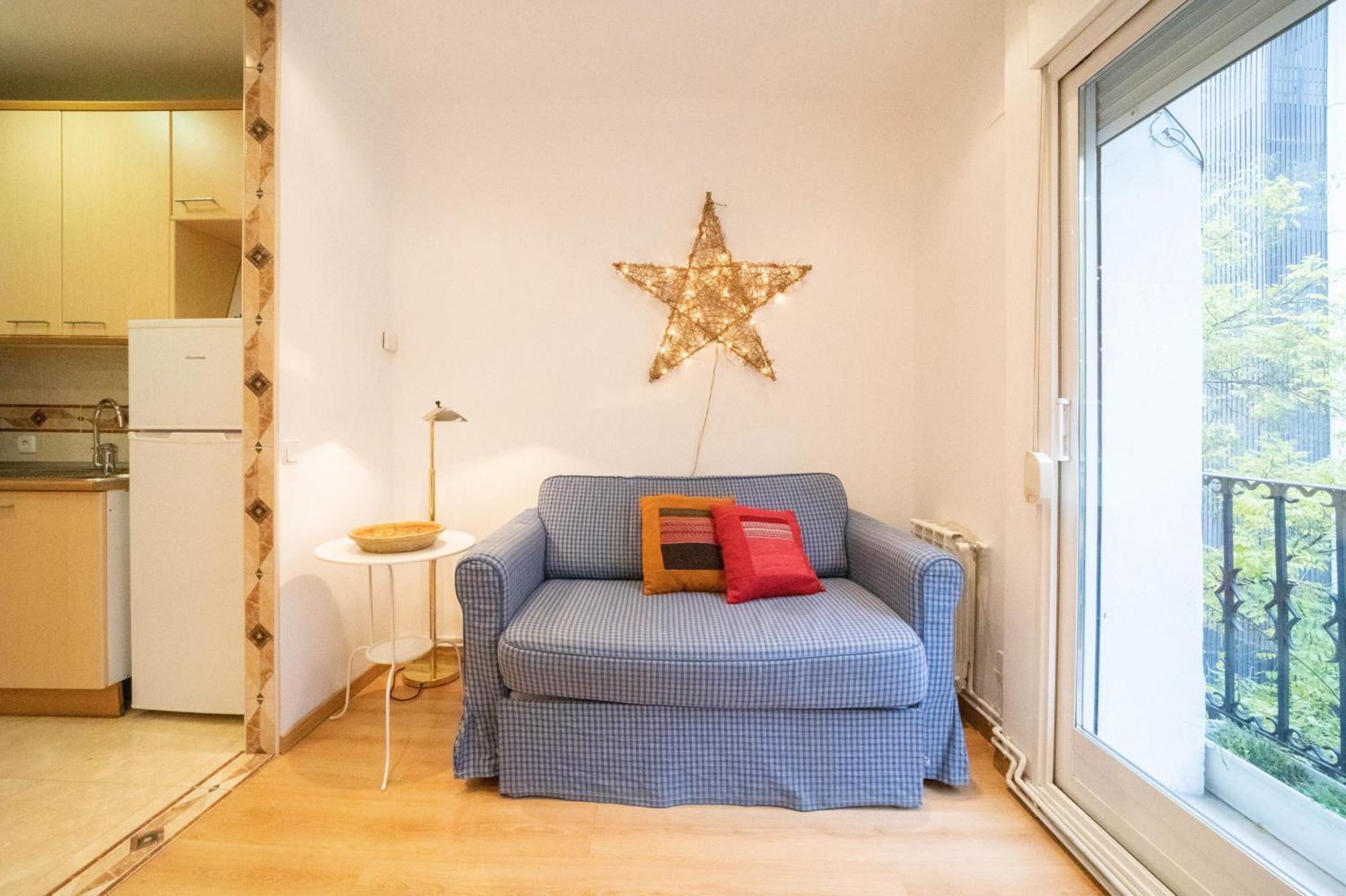 Apartamento Con Encanto Y Luz En Pleno Centro Madrid Eksteriør bilde